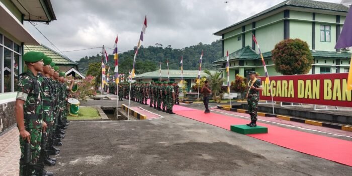 Kunjungan kerja Pangdam XII/Tanjungpura, Mayjen TNI Novi Rubadi Sugito di Batalyon Zeni Tempur 6/Satya Digdaya