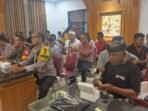 Upaya Pengamanan Pilkades: Babinsa Terlibat dalam Rapat Calon Perbekel Desa Tojan Upaya Pengamanan Pilkades: Babinsa Terlibat dalam Rapat Calon Perbekel Desa Tojan