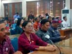 Bupati Klungkung Resmi Serahkan Lampion untuk Memperkuat Komunitas Khonghucu Bupati Klungkung Resmi Serahkan Lampion untuk Memperkuat Komunitas Khonghucu