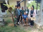Sertu Wayan Ajak Warga Dawan Kaler Manfaatkan Bantuan Kursi Roda