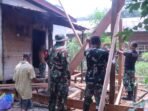 Aktivitas TNI di Muara Teweh: Benahi Rumah Tidak Layak Huni Bersama Warga